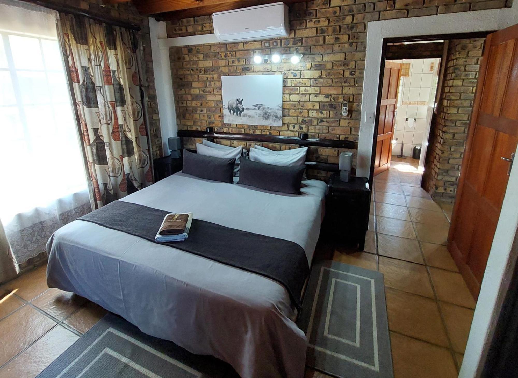 Giraffe Plains Villa Marloth Park Ngoại thất bức ảnh